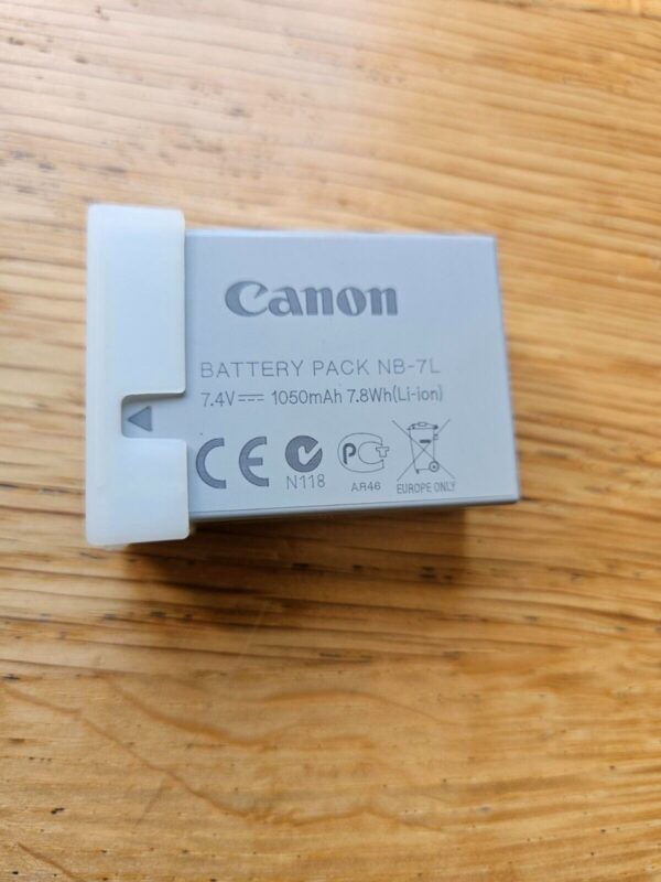 Canon PowerShot G12 10.0MP Digital Camera - Full Bundle - Image 11