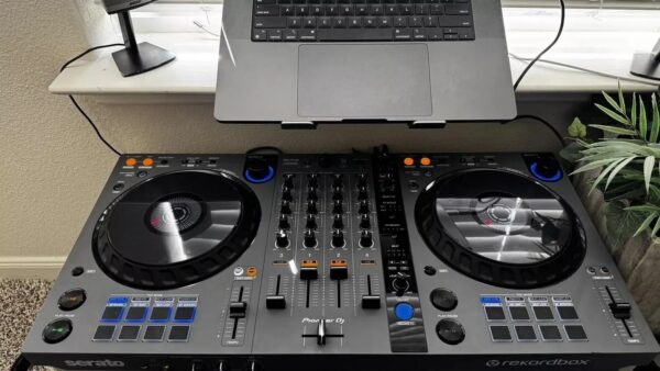 Pioneer DJ DDJ-FLX6-GT 4-Channel DJ Controller - Rekordbox Serato