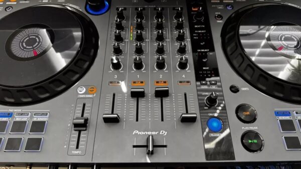 Pioneer DJ DDJ-FLX6-GT 4-Channel DJ Controller - Rekordbox Serato - Image 3