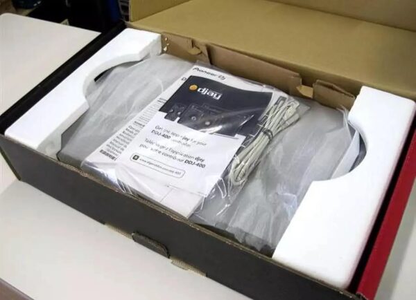 Pioneer DJ DDJ-400 2-Channel DJ Controller with Complete Box Great Condition - Image 3