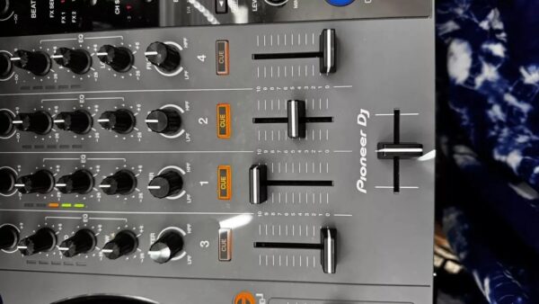Pioneer DJ DDJ-FLX6-GT 4-Channel DJ Controller - Rekordbox Serato - Image 6