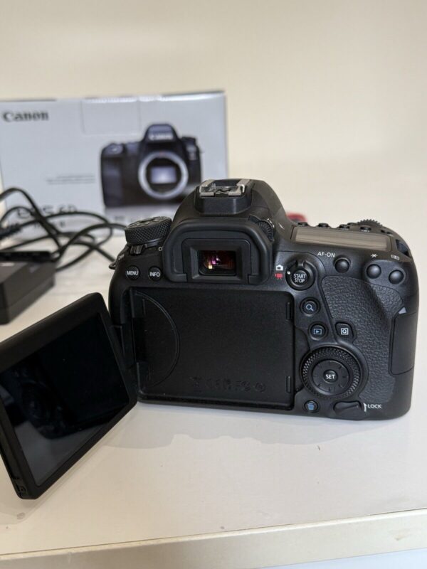 Canon EOS 6D Mark II 26.2MP Digital Camera + EF f/1.8 50mm Lens - Image 7
