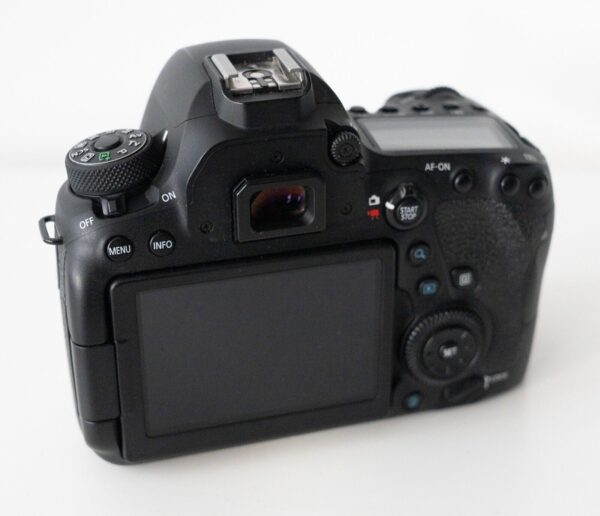 Canon EOS 6D Mark II 26.2MP Digital SLR Camera - Body Only + Remote Control - Image 4