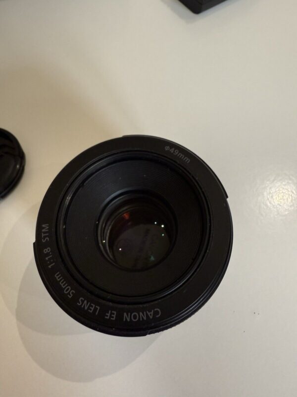 Canon EOS 6D Mark II 26.2MP Digital Camera + EF f/1.8 50mm Lens - Image 14