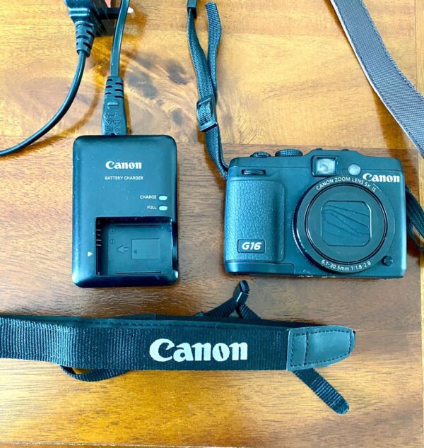 Canon PowerShot G16 12.1MP Digital Camera - Black
