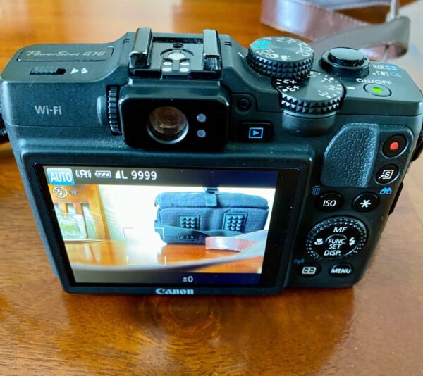 Canon PowerShot G16 12.1MP Digital Camera - Black - Image 5