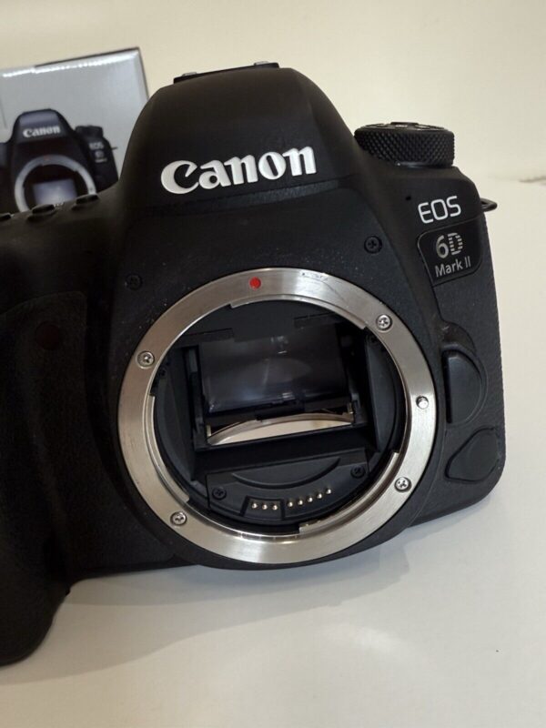 Canon EOS 6D Mark II 26.2MP Digital Camera + EF f/1.8 50mm Lens - Image 3