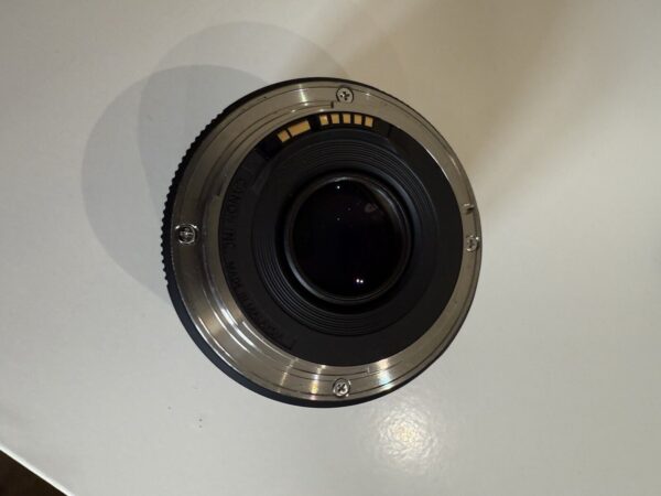 Canon EOS 6D Mark II 26.2MP Digital Camera + EF f/1.8 50mm Lens - Image 15