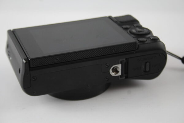 Canon PowerShot SX740 HS - 20.3MP Digital Compact Camera - Image 4