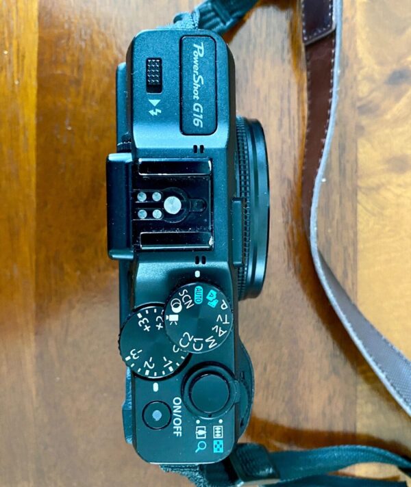 Canon PowerShot G16 12.1MP Digital Camera - Black - Image 3