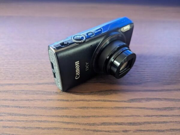 Canon IXY 650 / PowerShot ELPH 360 HS / IXUS 285 HS - 20.2MP, 12x Zoom - Black (F/S) - Image 4