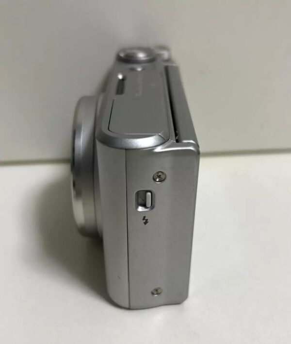 Canon PowerShot SX740 HS Silver Compact Digital Camera - 40x Optical Zoom - Image 4