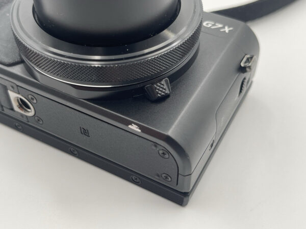 Canon PowerShot G7 X Mark II Camera And Accessories - Image 16
