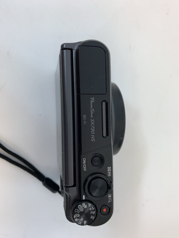 Canon Powershot SX730 HS 40x Optical Zoom w/ Batery and Charger - Image 10