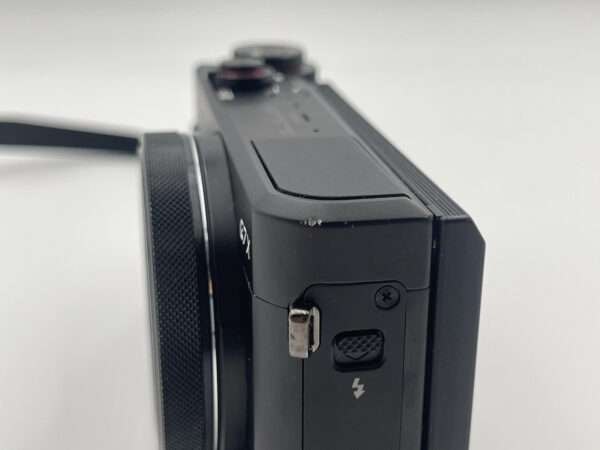 Canon PowerShot G7 X Mark II Camera And Accessories - Image 10
