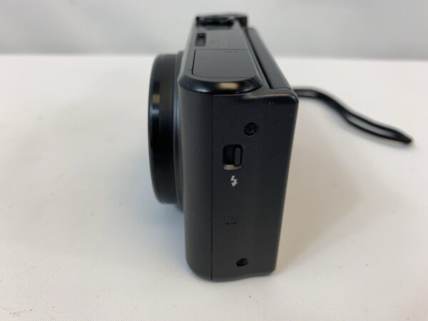 Canon Powershot SX730 HS 40x Optical Zoom w/ Batery and Charger - Image 15