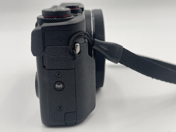 Canon PowerShot G7 X Mark II Camera And Accessories - Image 8